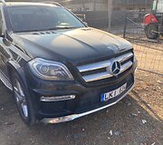 VMI parduodami prabangūs automobiliai: BMW, &bdquo;Mercedes&ldquo;, &bdquo;Audi&ldquo;, &bdquo;Jeep&ldquo;
