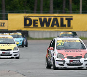 BaTCC &bdquo;DeWalt Grand Prix&ldquo; Bikerniekuose
