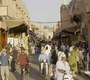 Karolio Mieliausko kelionė tuaregų keliais Maroke: Marake&scaron;o chaosas ir Atlaso kalnai