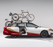 &Scaron;koda Superb pikapas L&K 130