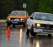 Istorinių automobilių festivalis Utenos kra&scaron;to keliais