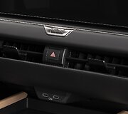 Lexus ES (2025)