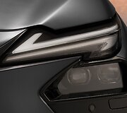 Lexus ES (2025)