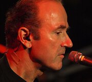 &bdquo;The Stranglers&ldquo; legenda Hughas Cornwellas su grupe