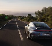 Porsche 911 Turbo S (2025)