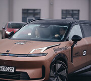 Pretendentus į Lietuvos metų automobilio tirulą i&scaron;bandė žinmi žmonės