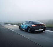 &bdquo;Mercedes-Benz&ldquo; elektromobilis su kietojo būvio baterija vienu įkrovimu nuvažiavo 1 205 kilometrus