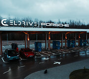 Naujas &bdquo;Eldrive Porsche Charging Hub&ldquo; atidarytas magistralėje Vilnius&ndash;Klaipėda