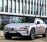 Elektrinis &bdquo;Volvo ES90&ldquo;