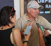 DEFENDER spaudos konferencija Dakare su S.Peterhanseliu, S.Price ir R.Baciu&scaron;ka