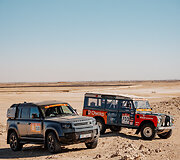 Defender Dakaro ralio smėlynuose