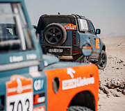 Defender Dakaro ralio smėlynuose