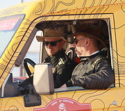 Dakar Classic starto arka, Ignas Daunoravičius ir Shammie Baridwan