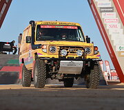 Dakar Classic starto arka, Ignas Daunoravičius ir Shammie Baridwan
