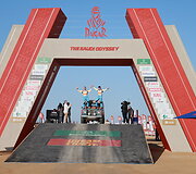 Dakar Classic starto arka, Karolis Rai&scaron;ys ir Christophe Marques