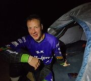 Dakaro maratono bivakas: Dovydas Karka, Saulius Klevinskas ir Gediminas &Scaron;atkus
