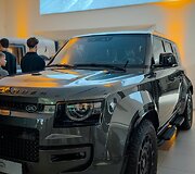 Karolio Rai&scaron;io ir Roko Baciu&scaron;kos i&scaron;lydėtuvės į Dakarą su &bdquo;Defender&ldquo; gerbėjais