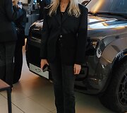 Karolio Rai&scaron;io ir Roko Baciu&scaron;kos i&scaron;lydėtuvės į Dakarą su &bdquo;Defender&ldquo; gerbėjais