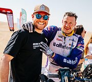 &bdquo;AG Dakar School&ldquo; atstovai Saulius Klevinskas ir Edvard Sokolovski (Dubai Baja)