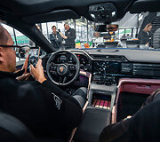 &bdquo;Porsche Cayenne Electric&ldquo; Vilniuje