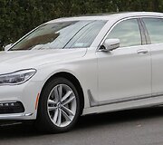 2017 m. BMW 750i 