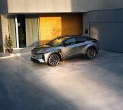 Elektrinis &bdquo;Toyota C-HR+&ldquo; 