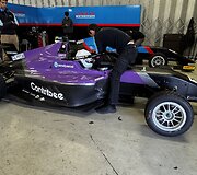 Lietuvos lenktynininkai Markas &Scaron;ilkūnas ir Tomas Rudokas Portugalijos Portimao trasoje vykusiame antrajame F4 &bdquo;Winter Series&ldquo; etape