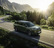 Elektrinis &scaron;e&scaron;iavietis &bdquo;Lexus&ldquo; TZ