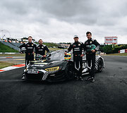 ADAC RAVENOL 24h N&uuml;rburgring lenktynėse &ndash; 2 &bdquo;Juta Racing&ldquo; ekipažai 