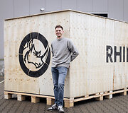 Lietuvi&scaron;ko automobilio &bdquo;Rhino RR01&ldquo; supakavimas ir siuntimas