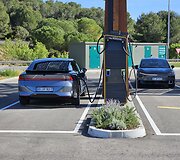 Elektromobilis XPENG P7+: testai