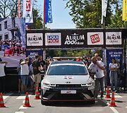 Palangos &bdquo;Aurum 1006 km&ldquo; paradas ir Super Sprintas Vytauto gatvėje