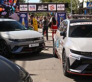 Palangos &bdquo;Aurum 1006 km&ldquo; paradas ir Super Sprintas Vytauto gatvėje