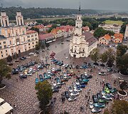 Daugiau nei 100 &bdquo;Porsche&ldquo; Kauno Rotu&scaron;ės aik&scaron;tėje ir Nemuno žiede
