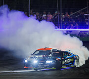 . Lietuvis lenktyninkas Aurimas Bakchis laimėjo &bdquo;Formula Drift&ldquo; etapą Orlande 