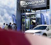 &bdquo;Deals on Wheels&ldquo; &ndash; &bdquo;Dongfeng&ldquo; oficiali atstovė