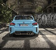 BMW M2 su &bdquo;M xDrive&ldquo; sistema
