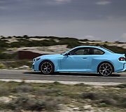 BMW M2 su &bdquo;M xDrive&ldquo; sistema
