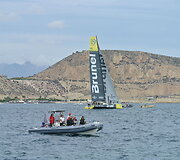 Rokas Milevičius ir &bdquo;Brunel&ldquo; komanda sėkmingai startavo regatoje aplink pasaulį &bdquo;Volvo Ocean Race&ldquo; 2014 m. spalio 11 d. 