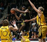 &bdquo;&Scaron;iauliai&ldquo; nugalėjo &bdquo;Aris&ldquo;