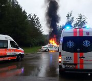 Vilniuje sudegė &bdquo;Ford Transit&ldquo; 2015 m. gegužės 27 d. 