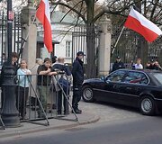Lietuvos delegacija pagerbė L.Kaczynskio atminimą
