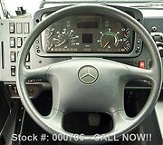 &bdquo;Ebay&ldquo; galima įsigyti ypatingą Arnoldo Schwarzeneggerio visureigį &ndash; &bdquo;Mercedes Benz Unimog&ldquo;