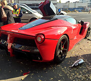 &bdquo;Ferrari LaFerrari&ldquo; avarija Budape&scaron;te (2015)