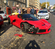 &bdquo;Ferrari LaFerrari&ldquo; avarija Budape&scaron;te (2015)