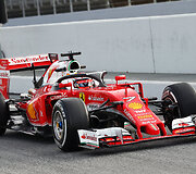 &bdquo;Ferrari&ldquo; i&scaron;bandė galvos apsaugos sistemos prototipą