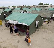 Uzbekai bėga i&scaron; Kirgizijos