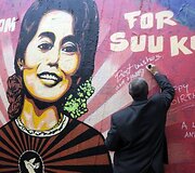 Kalinamos Aung San Suu Kyi gimtadienio minėjimas