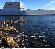 Moderniausias amerikiečių eskadrinis minininkas &bdquo;USS Zumwalt&ldquo; &ndash; nematomas radarams