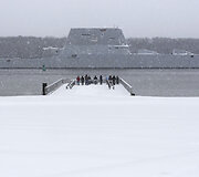 Moderniausias amerikiečių eskadrinis minininkas &bdquo;USS Zumwalt&ldquo; &ndash; nematomas radarams